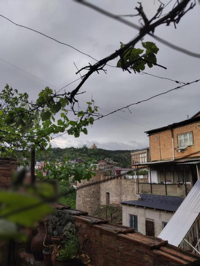 Beautiful Apartment In Old Tbilisi ภายนอก รูปภาพ